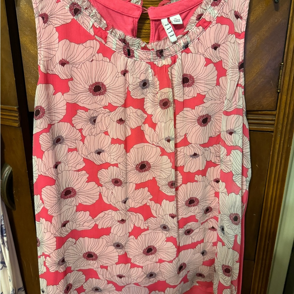Elle XL tank
